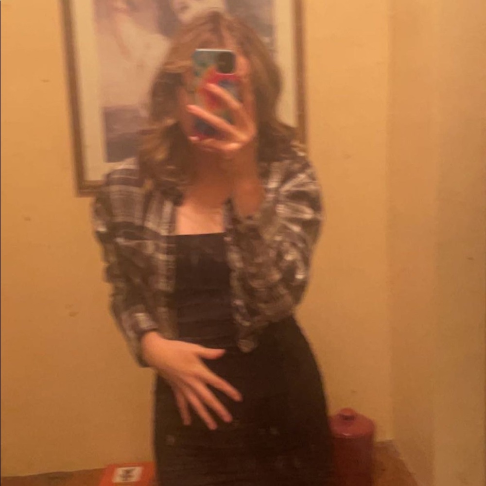 Meet your Posher, Holly